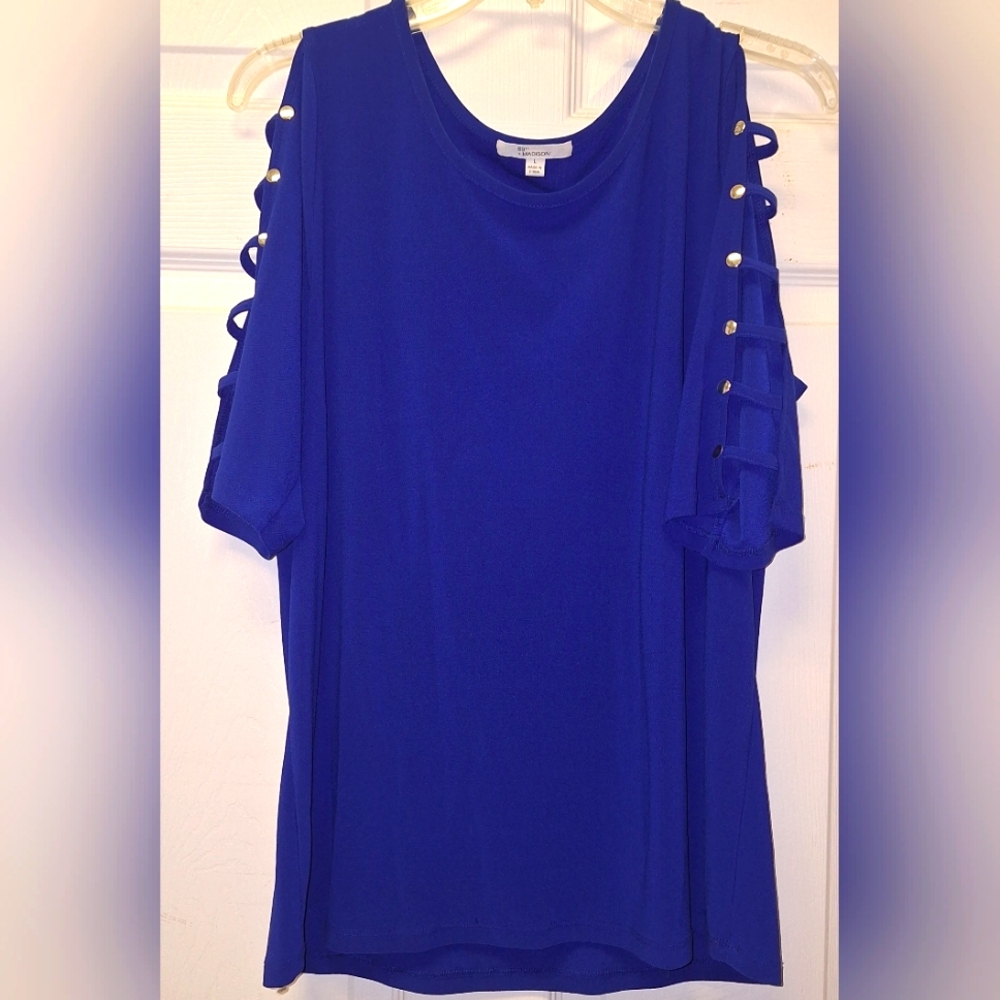 89th & Madison Top~Beek-A-Boo Sleeves~Cute Shirt~Blouse~Large